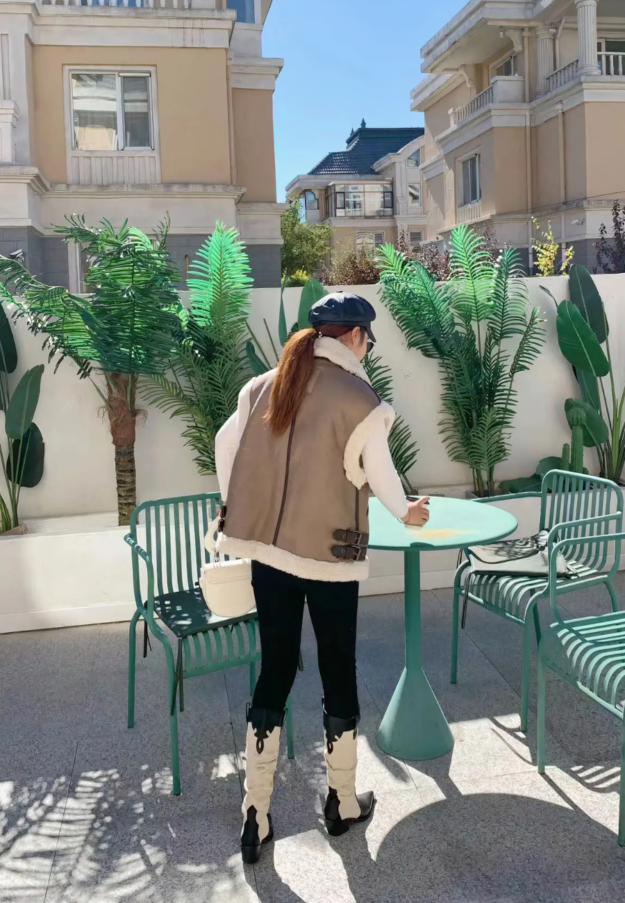 Gilet sans manche moumoute femme