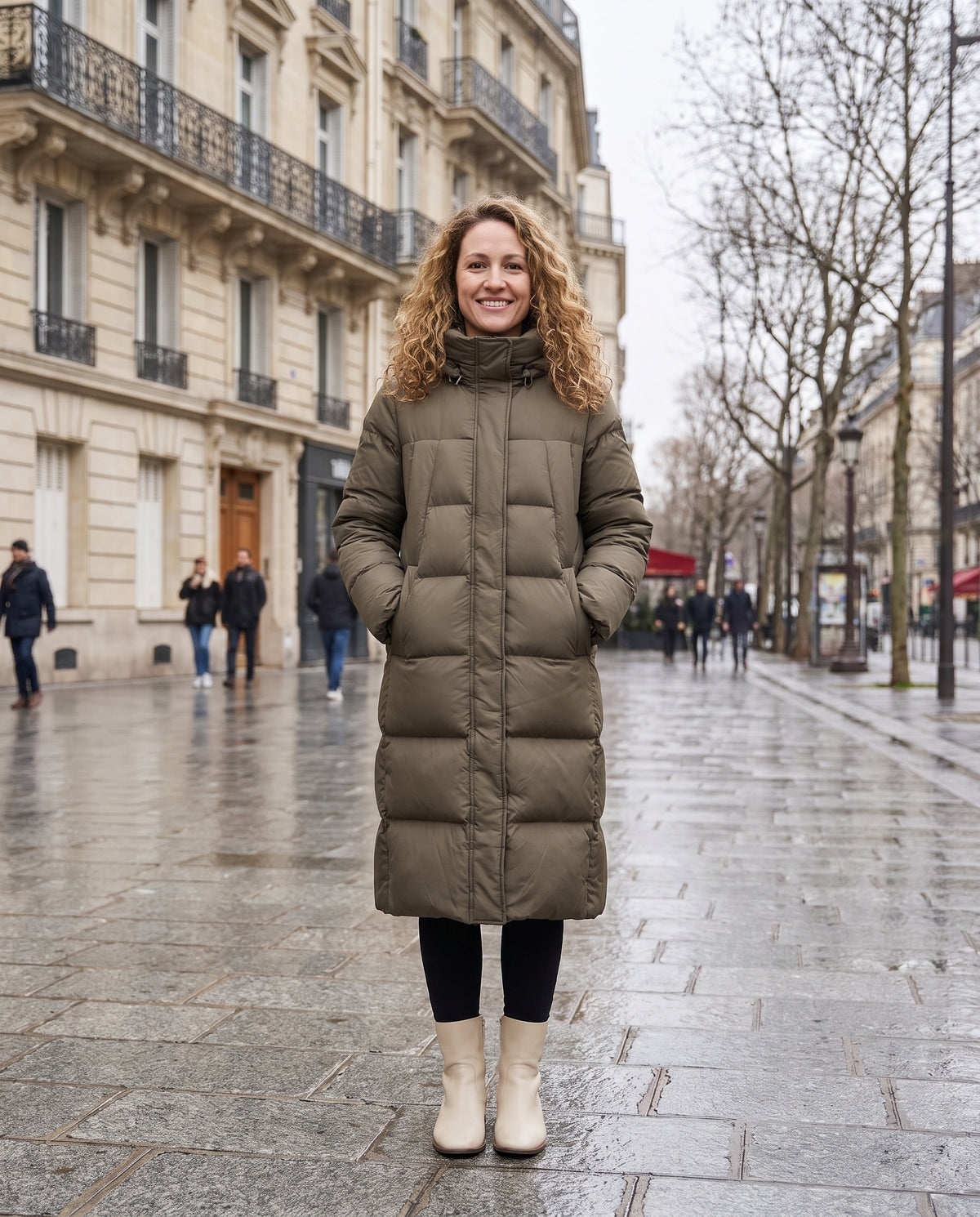 Doudoune kaki femme - portée en ville