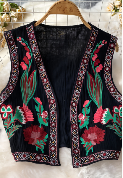 Gilet sans manche brodé femme