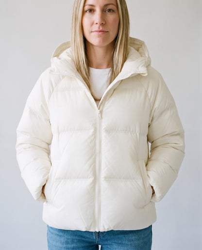 Doudoune blanche femme - détail capuche et zip
