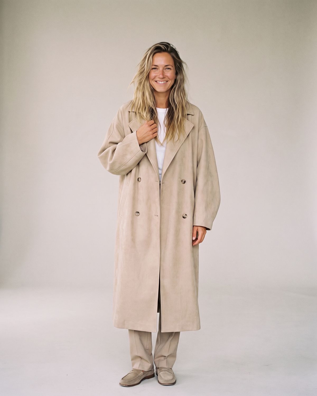 Manteau en daim beige femme — Face