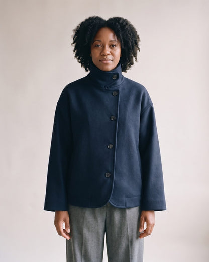 Trench Bleu Marine Femme Long porté