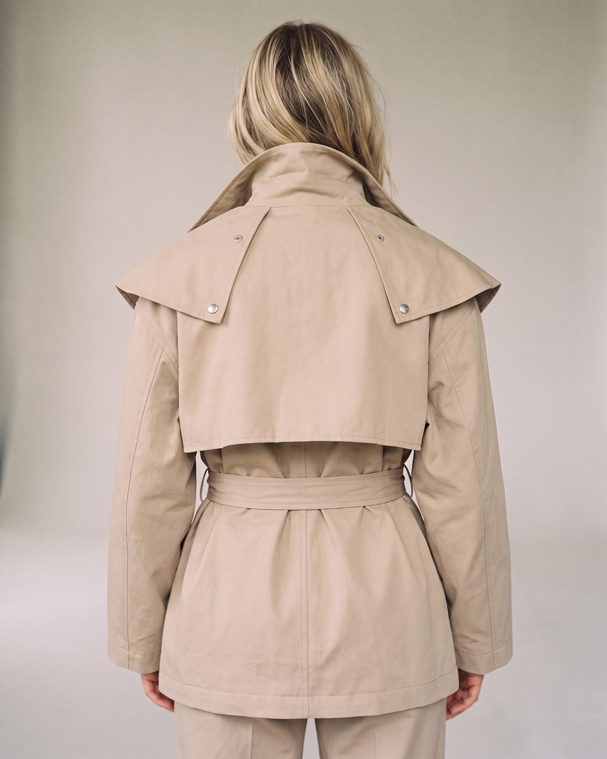 Trench Coat Mi Long Beige Femme dos
