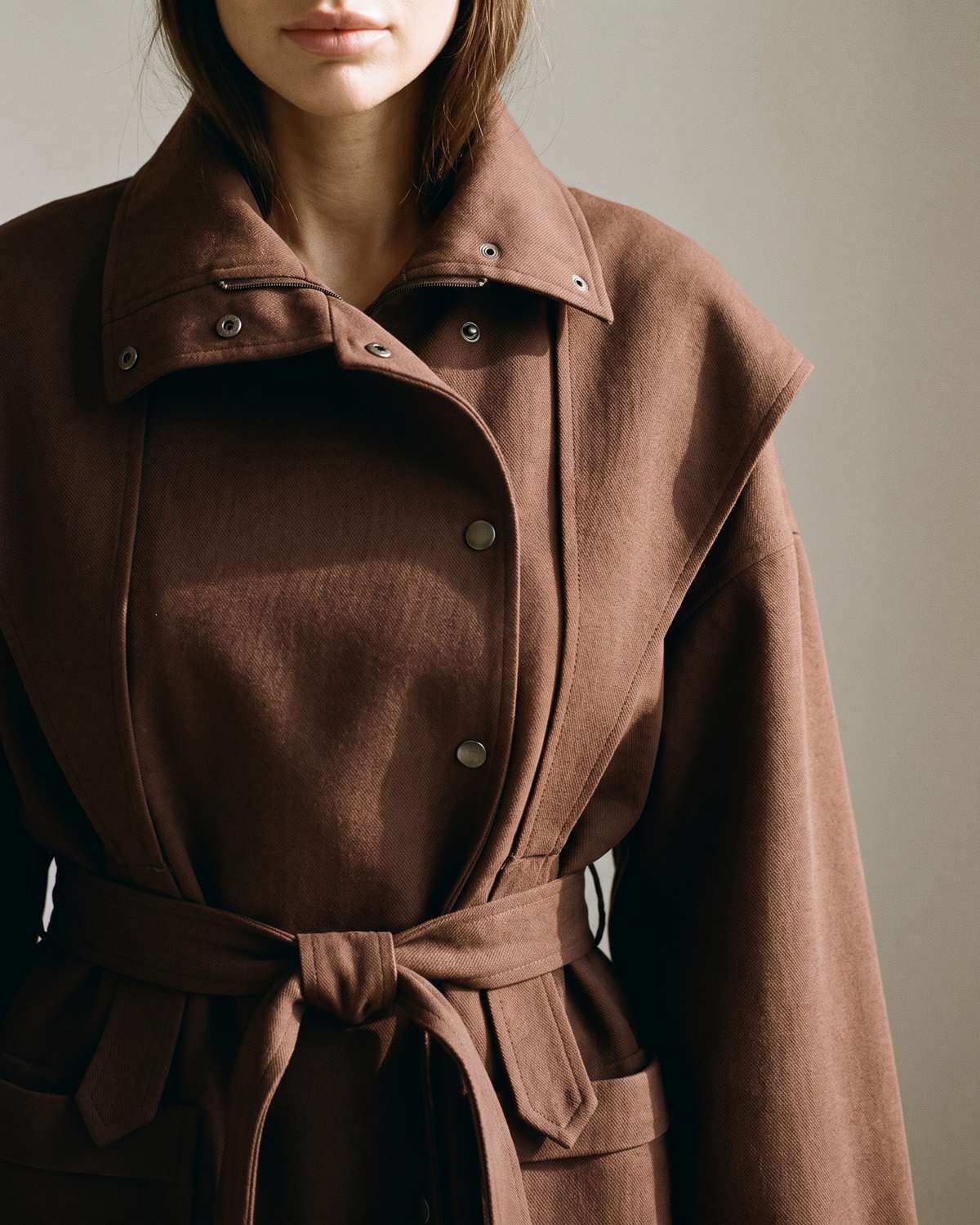 Trench Coat Mi Long Marron Femme détail