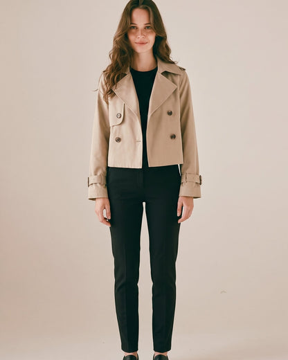 Trench court camel femme porté face