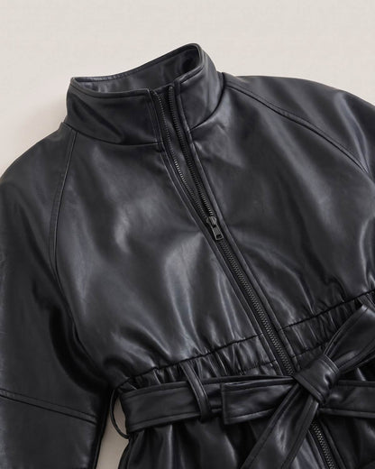 Veste courte simili cuir noire femme — Détail